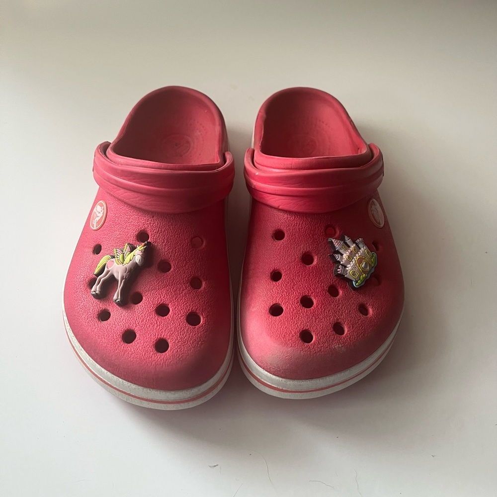 Kids croc size 12 pink